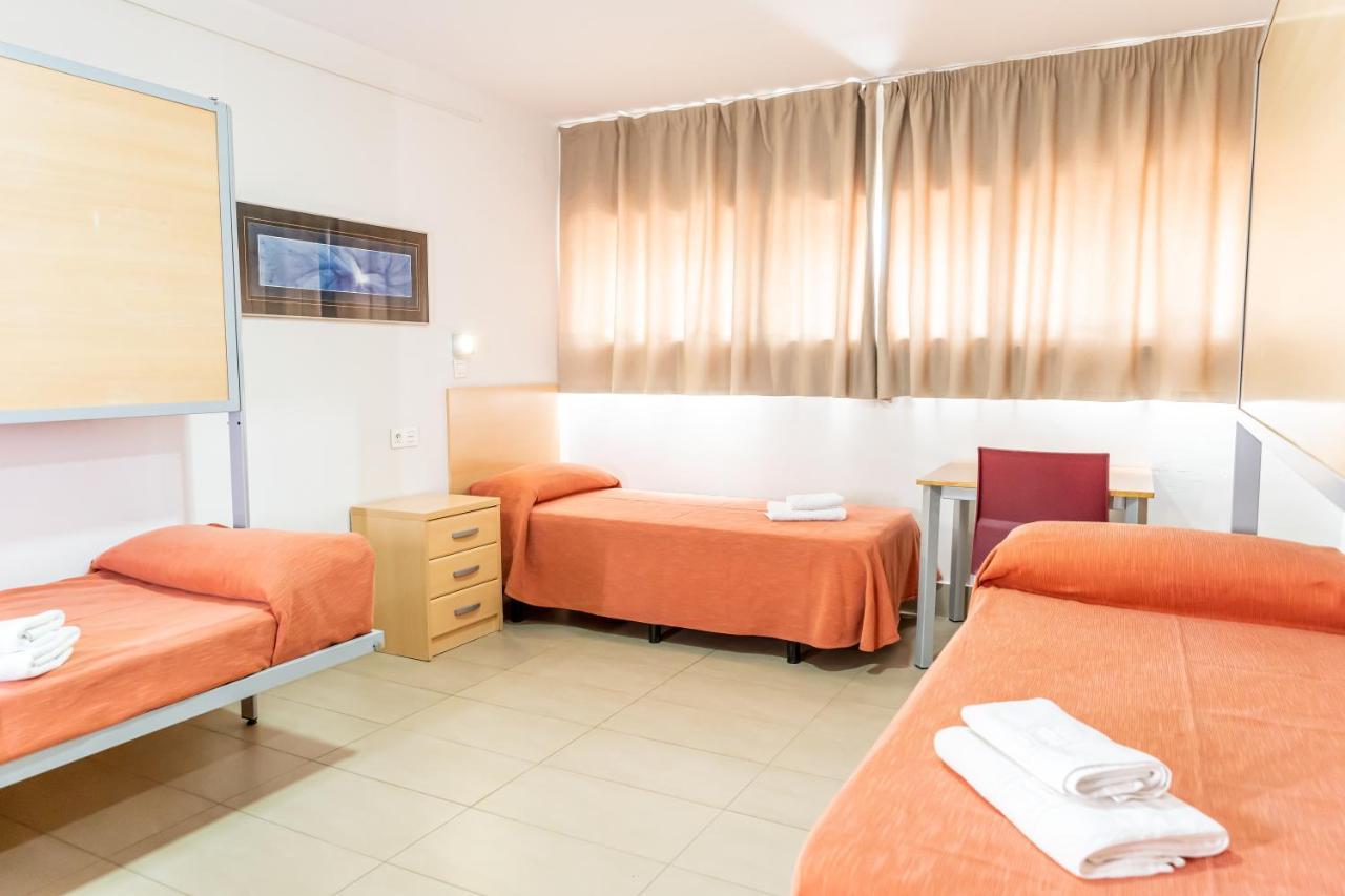 Albergue Inturjoven Sevilla ภายนอก รูปภาพ