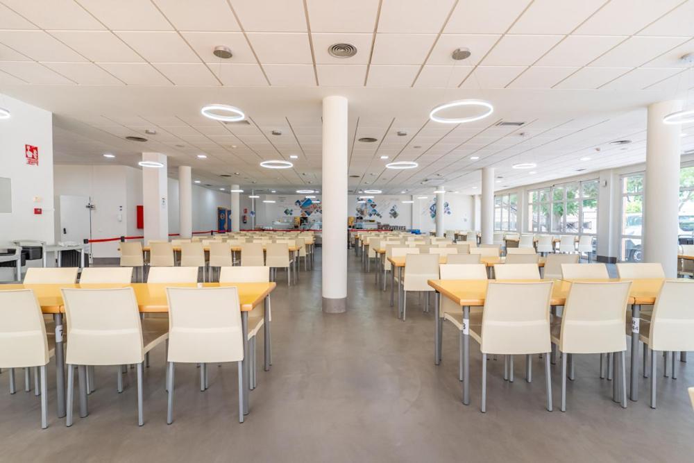 Albergue Inturjoven Sevilla ภายนอก รูปภาพ