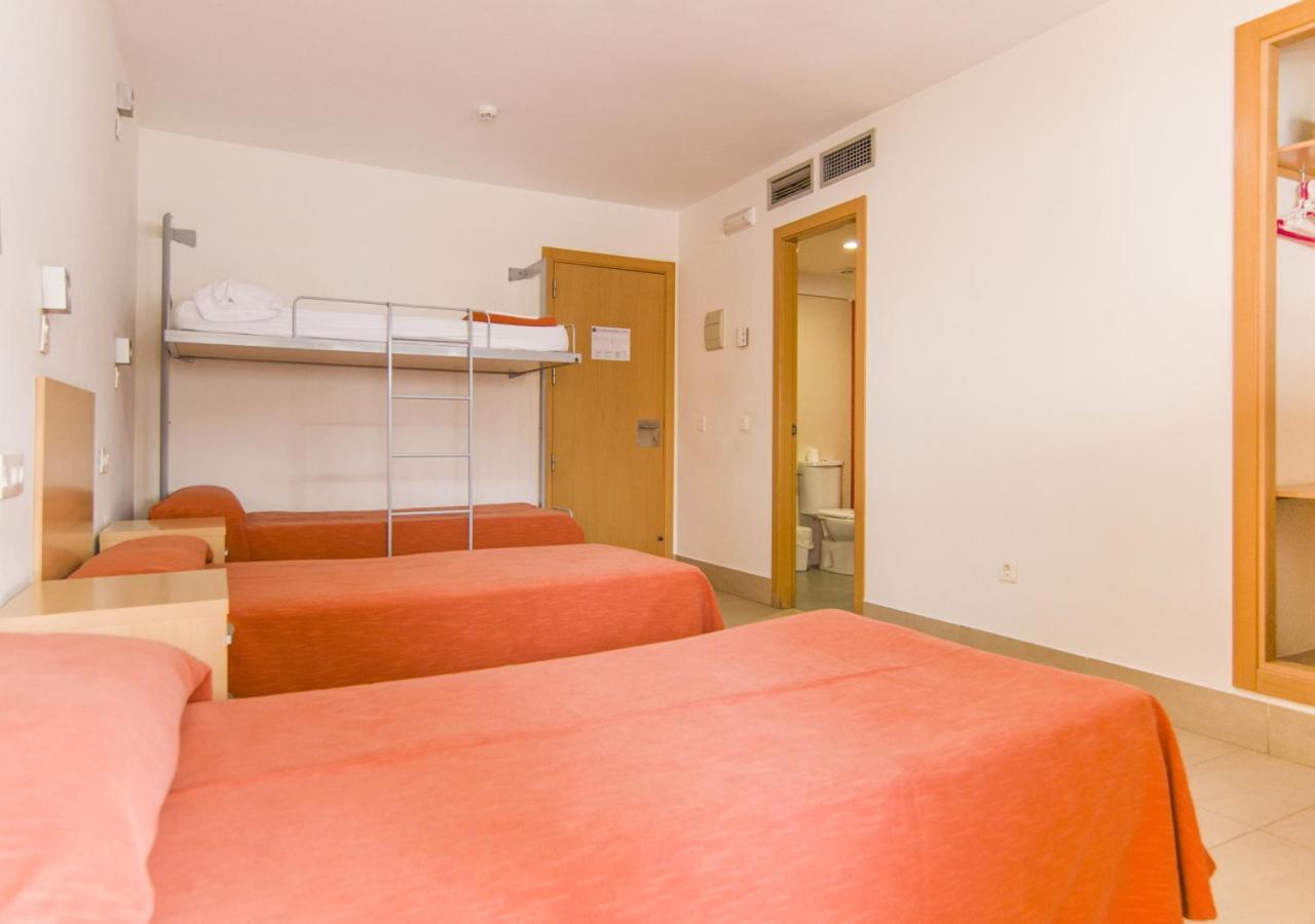 Albergue Inturjoven Sevilla ภายนอก รูปภาพ